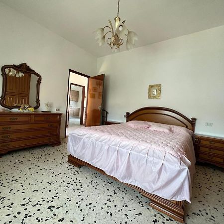 A Casa Di Norma Apartment เวนตูรีนา แตร์เม ภายนอก รูปภาพ