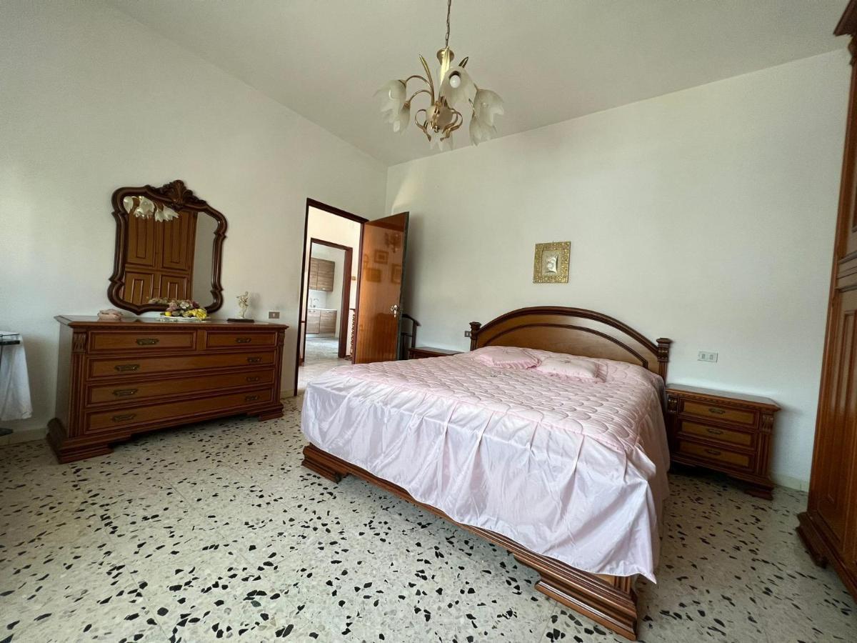 A Casa Di Norma Apartment เวนตูรีนา แตร์เม ภายนอก รูปภาพ